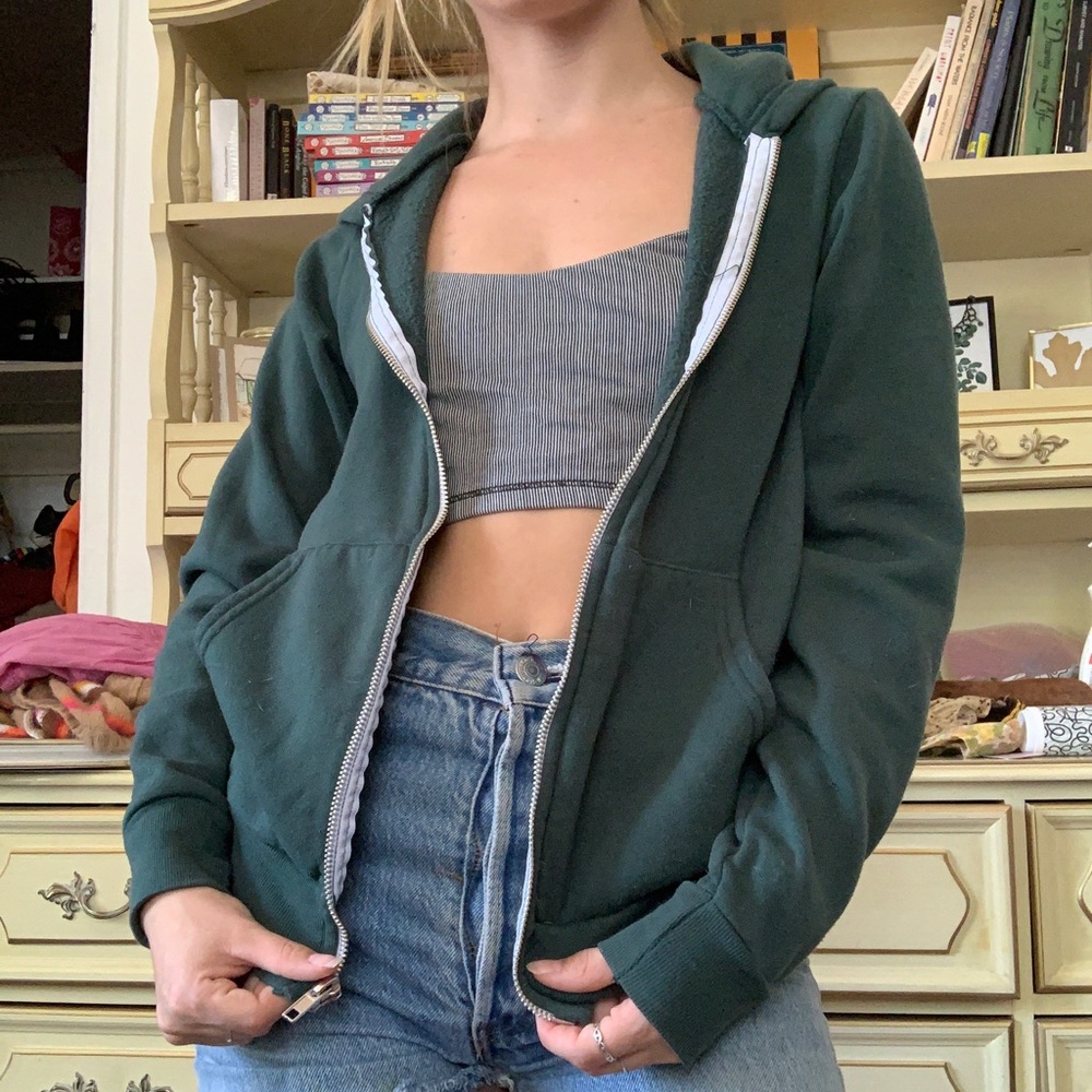 American apparel sweatshirt